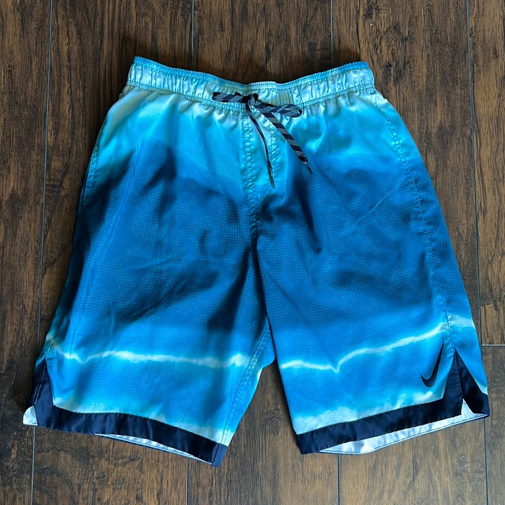 Nike Mens Swim Trunks size Medium